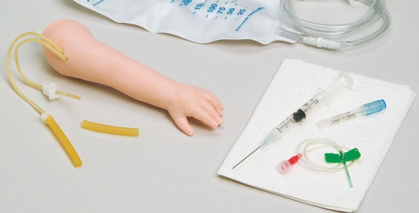 Übungsarm Injektion Baby intravenös